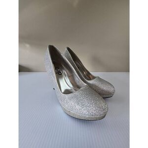 Deb Heels Silver Glitter Sz 9 Platform
